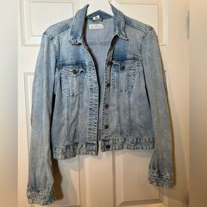 Light Blue Denim Jacket with Button-Up Design